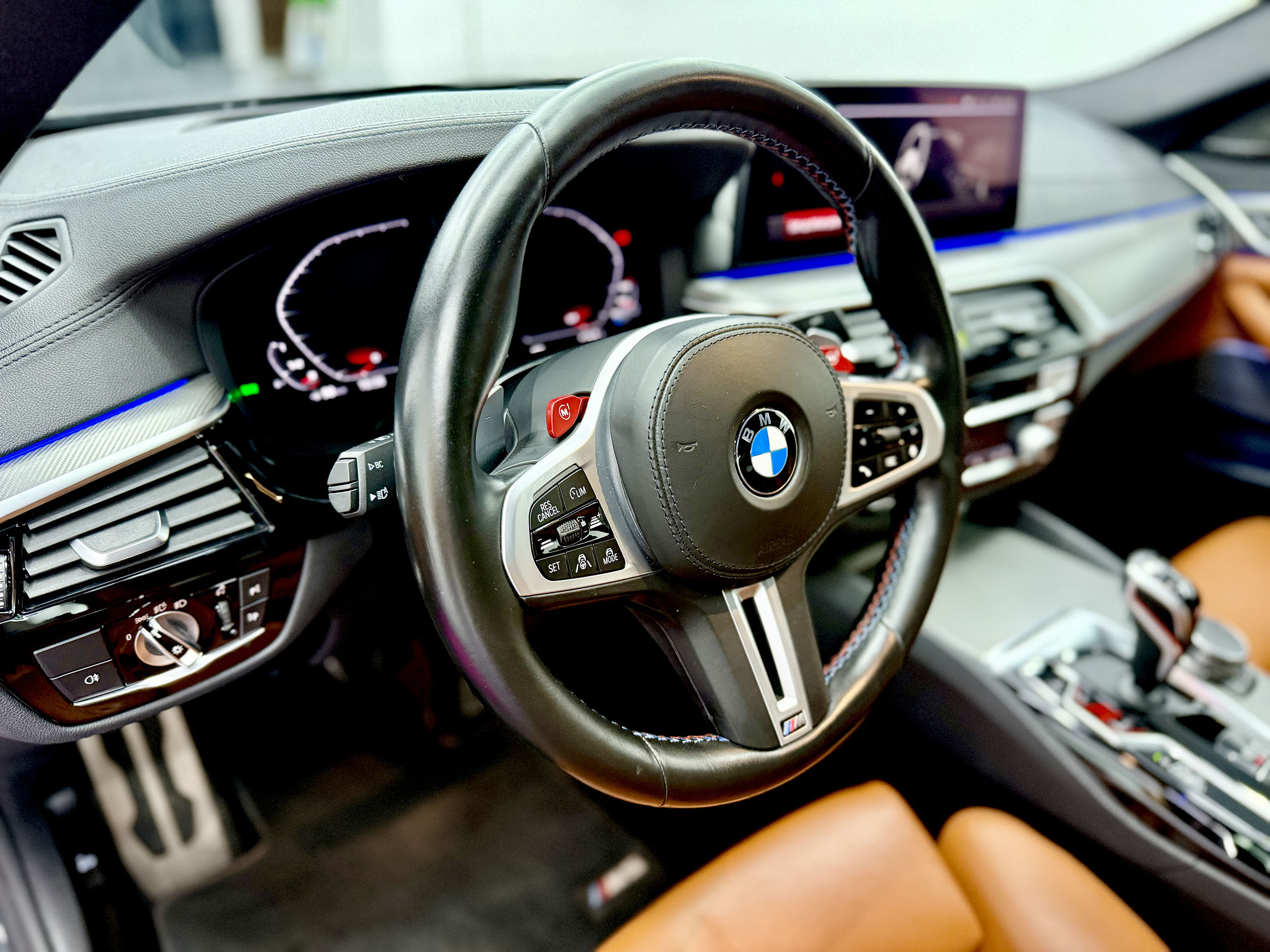 BMW M5 Competition 625CP 2022 - Image 14