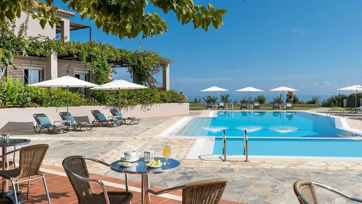 ☀️7 Nights In Greece *Kefalonia* For 2 People + €2000 Pocket Money - Image 18