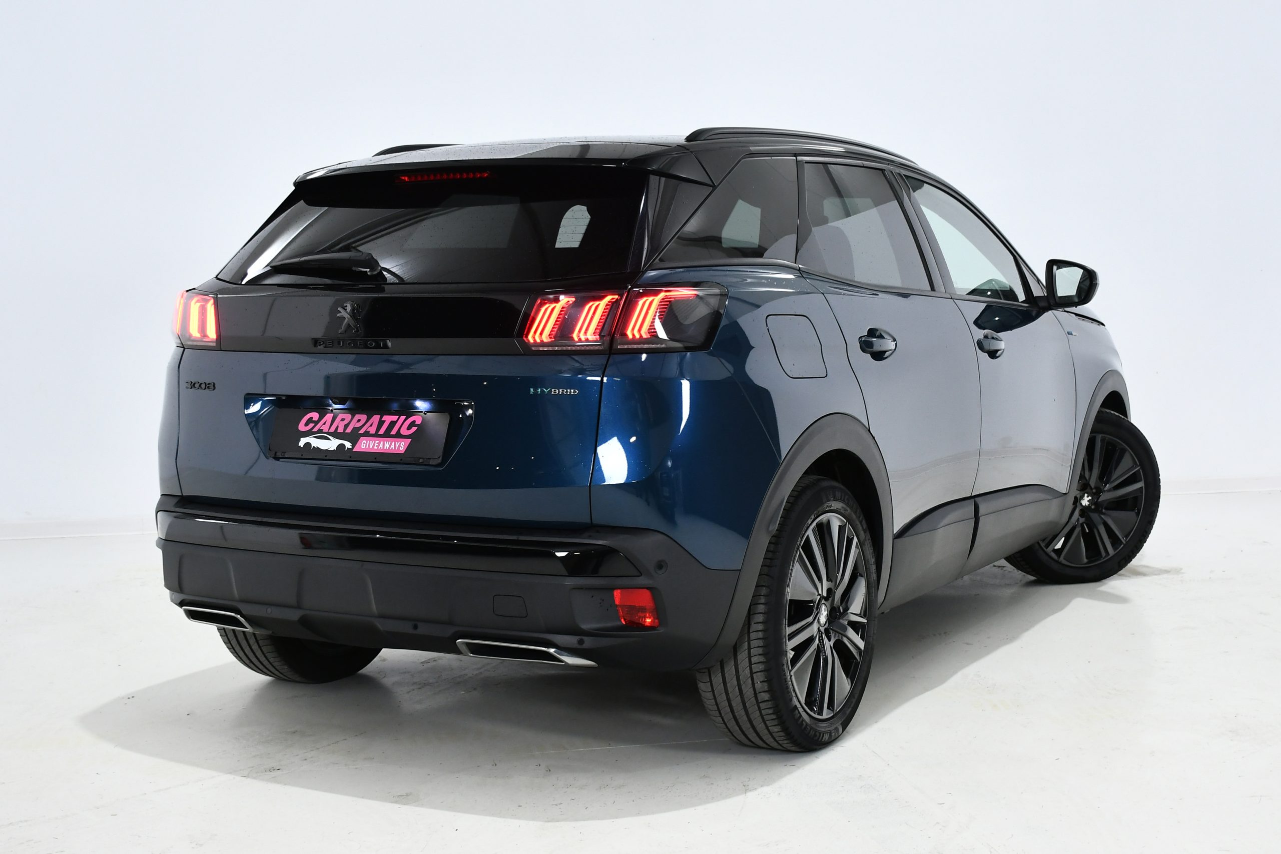 Peugeot 3008 1.6 Hybrid 225 GT 2022 - Image 6
