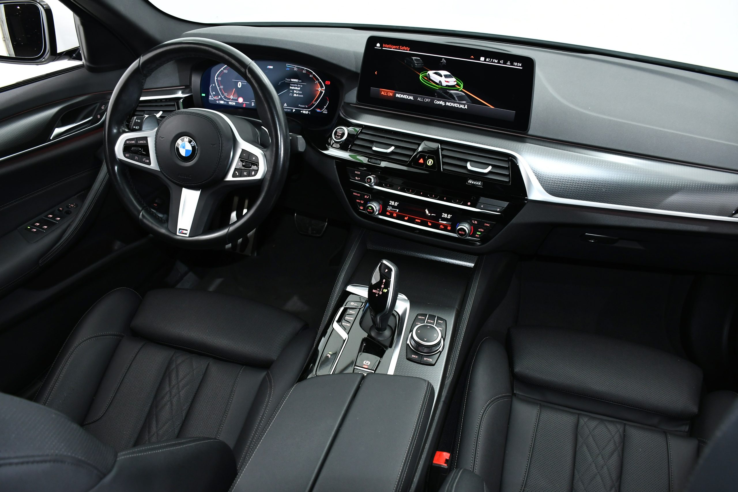 BMW SERIA 5 520d xDrive M-Package (190 HP) 2022 + €1000 POCKET MONEY - Image 9