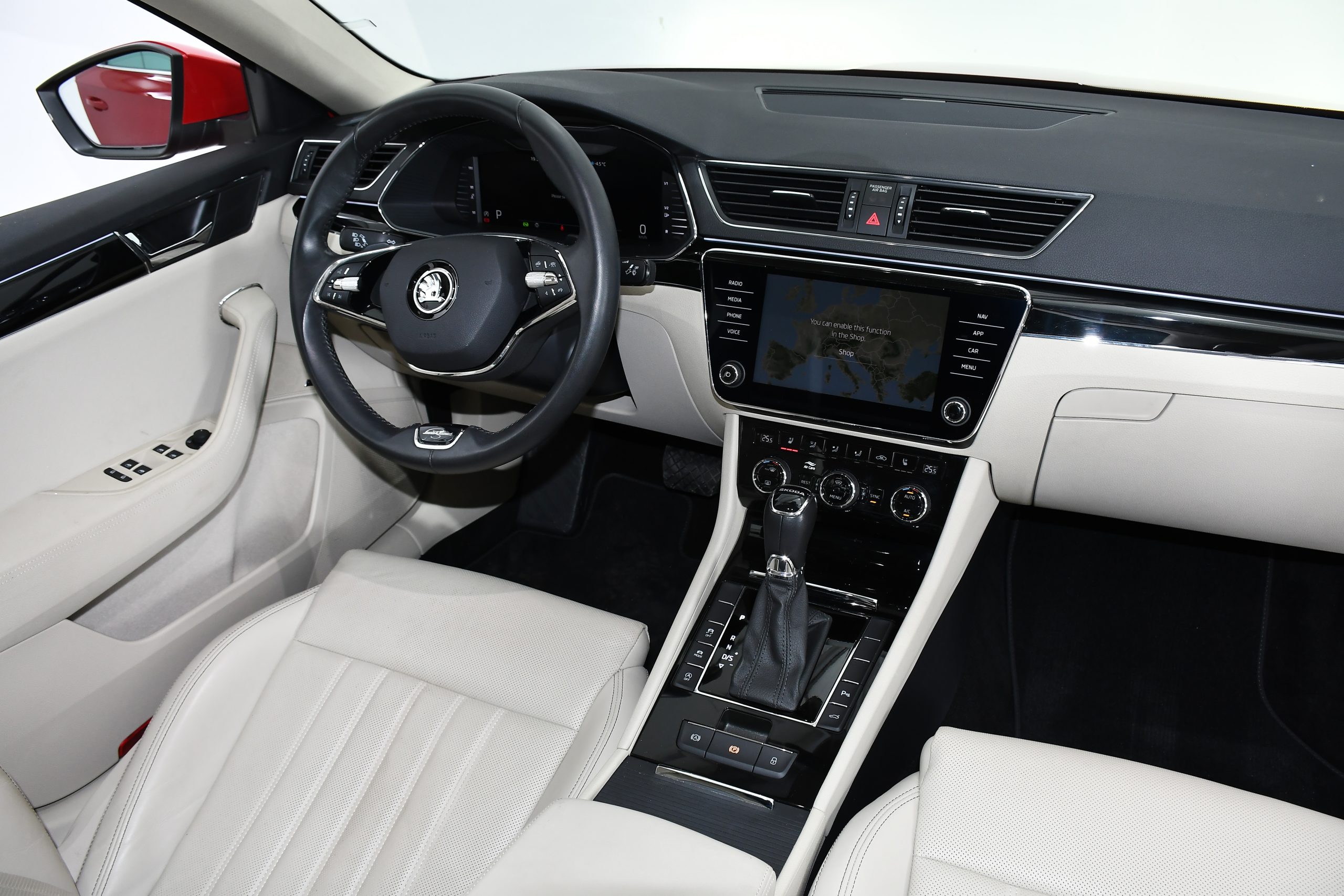 Skoda Superb 2.0 TDI Laurin & Klement (200HP) 2023 + €1000 POCKET MONEY - Image 6