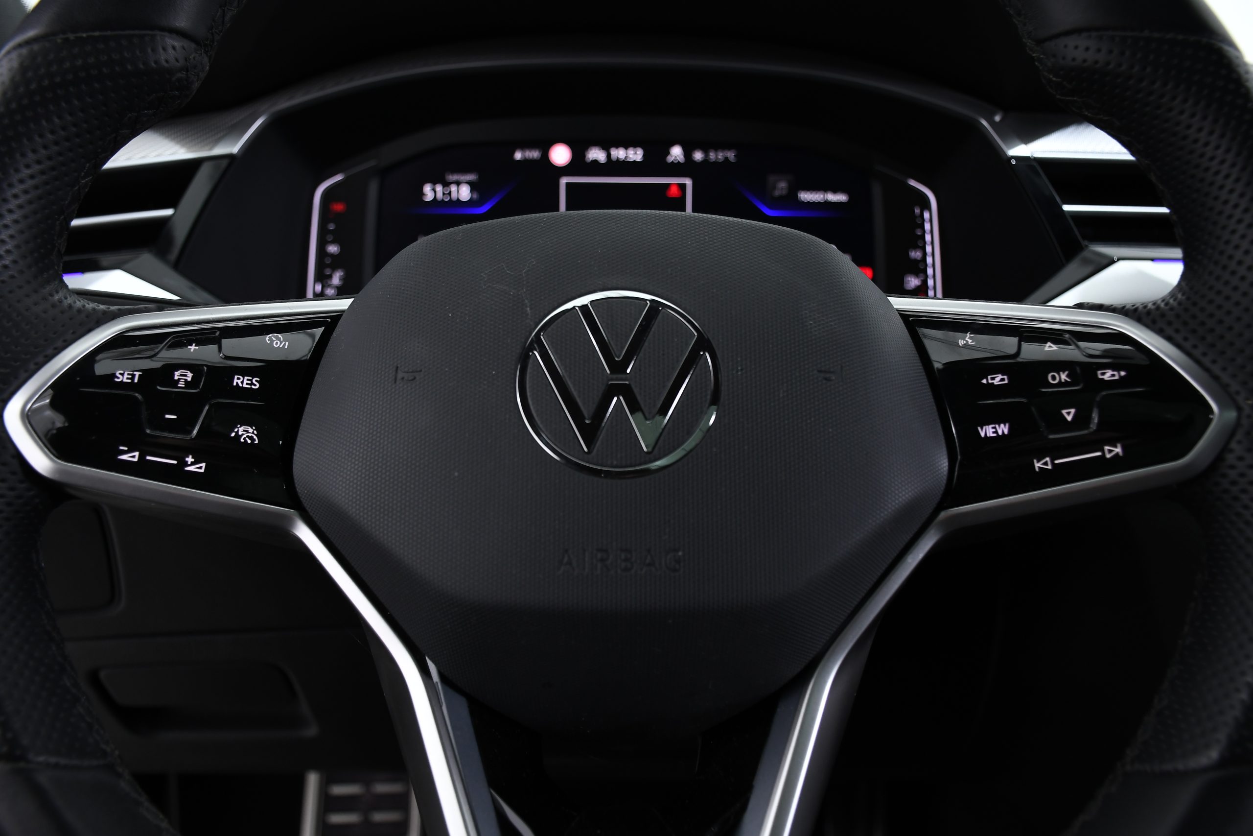 Volkswagen ARTEON 2.0 TSI DSG R-Line (190 CP) 2022 + €1000 POCKET MONEY - Image 20