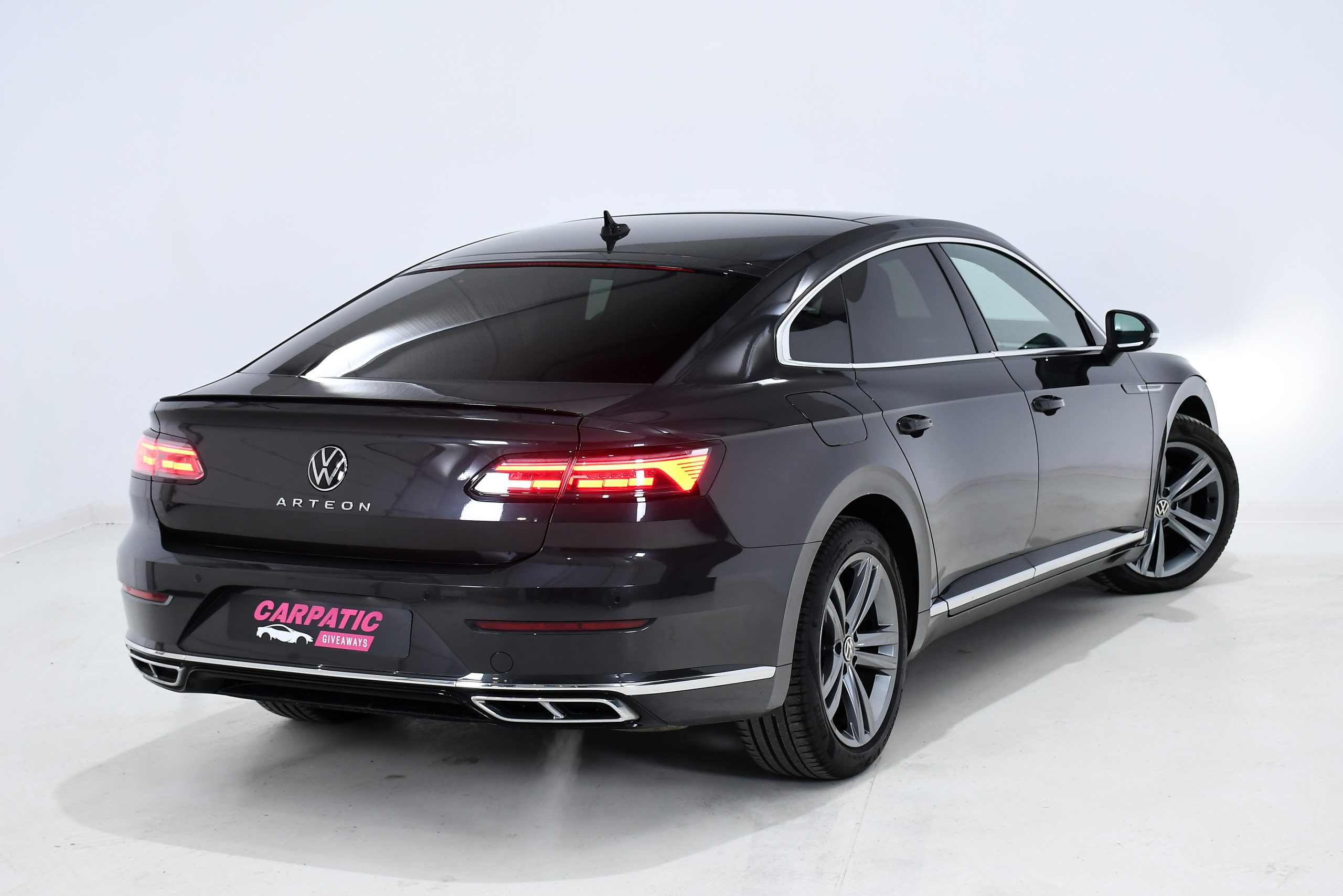 Volkswagen ARTEON 2.0 TSI DSG R-Line (190 CP) 2022 + €1000 POCKET MONEY - Image 5