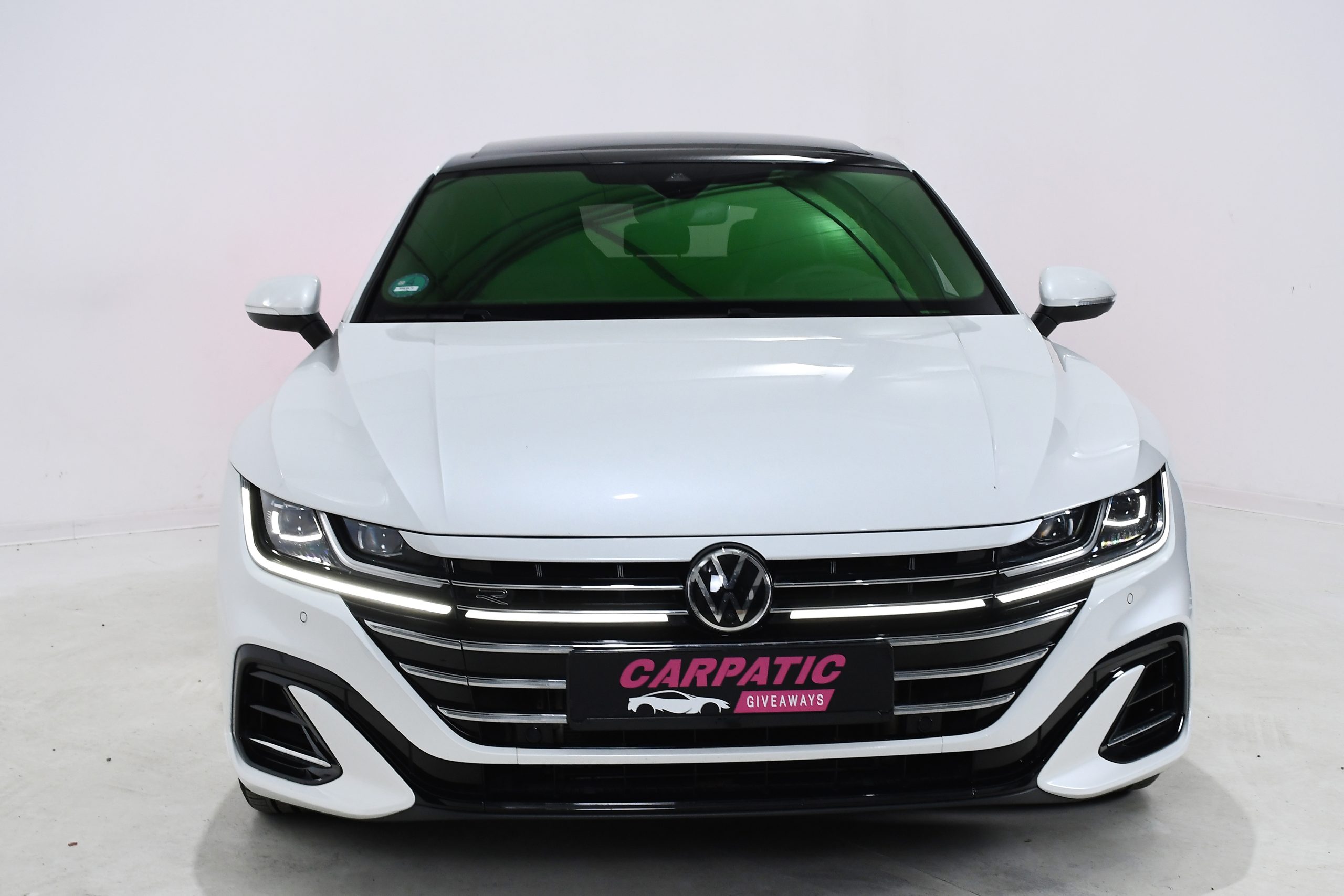 Volkswagen ARTEON R-Line 2.0 TDI (200CP) 2022 + €1000 POCKET MONEY - Image 3