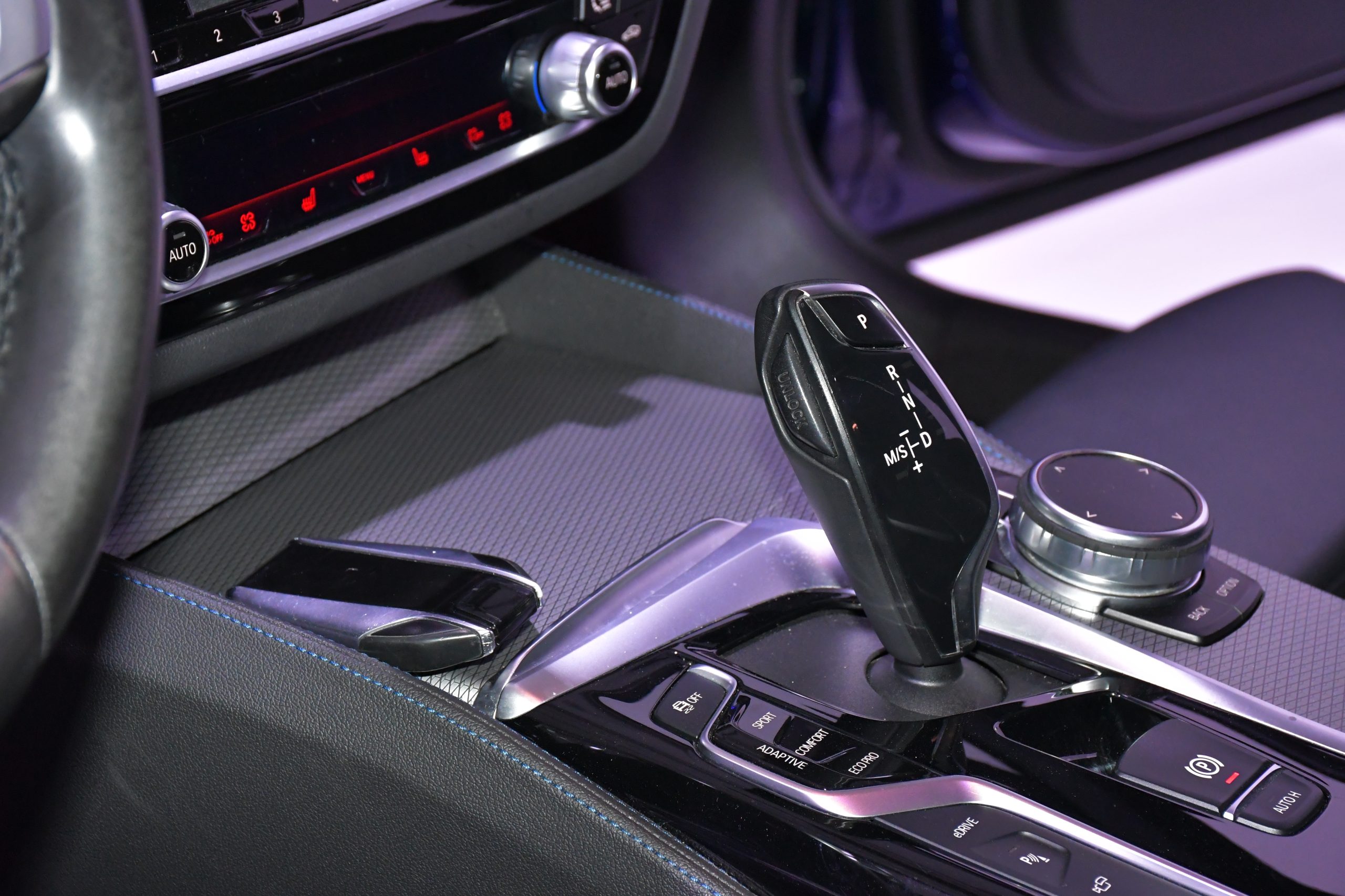 BMW Serie 5 530e M-Performance (252Hp) 2019 + €1000 POCKET MONEY - Image 17