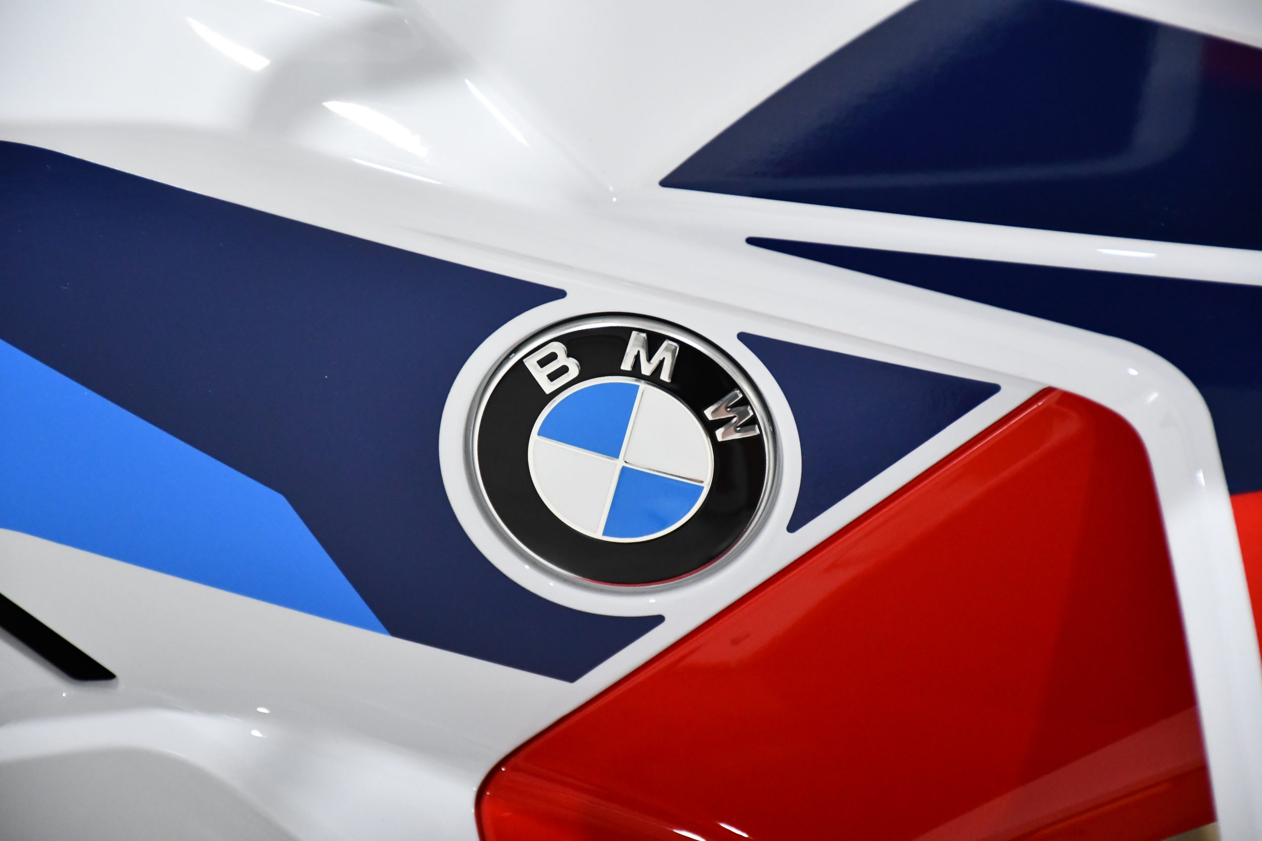 BMW S 1000 RR 2025 & €1,000 CASH - Image 5