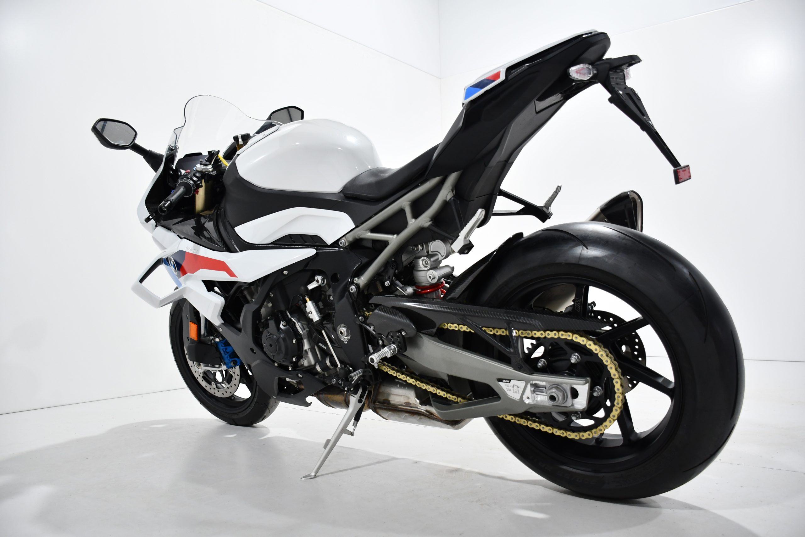 BMW S 1000 RR 2025 & €1,000 CASH - Image 3