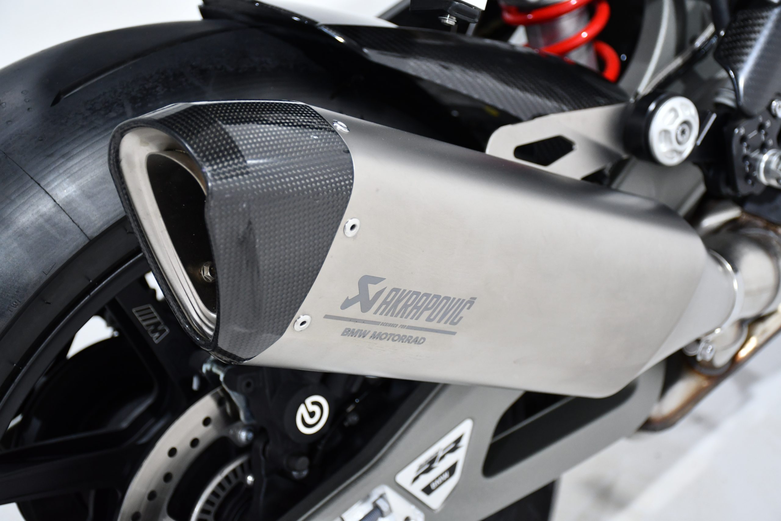 BMW S 1000 RR 2025 & €1,000 CASH - Image 7