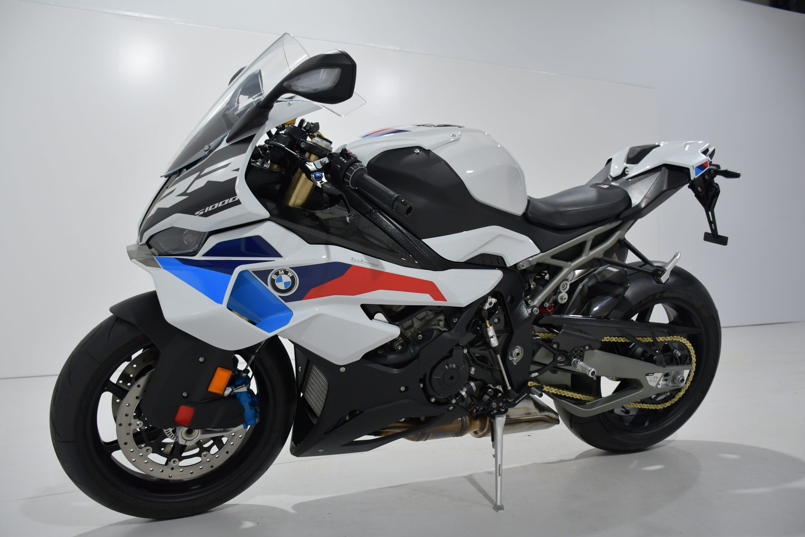 BMW S 1000 RR 2025 & €1,000 CASH - Image 10