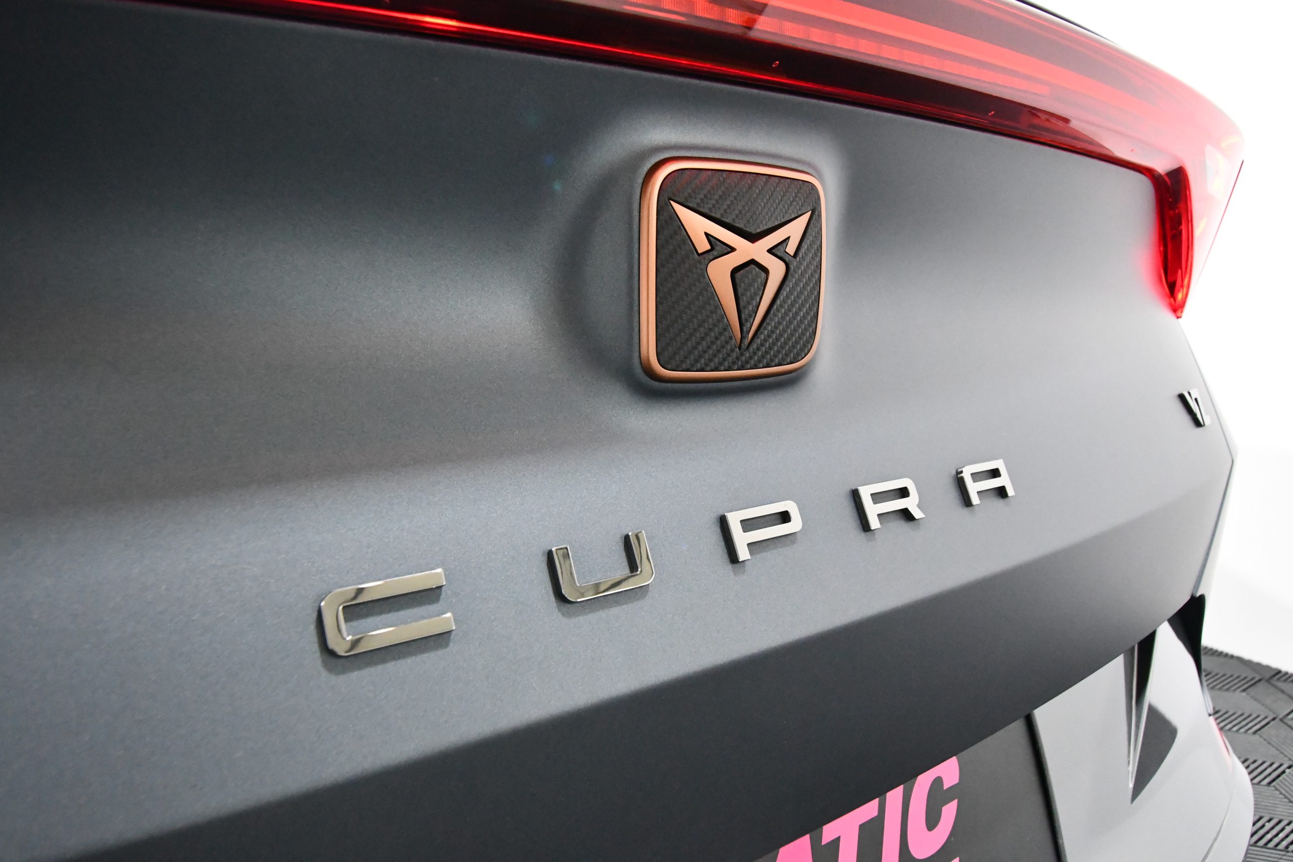 Cupra Formentor VZ 2.0 TSI 4DRIVE (310 HP) 2023 + €1000 POCKET MONEY - Image 12