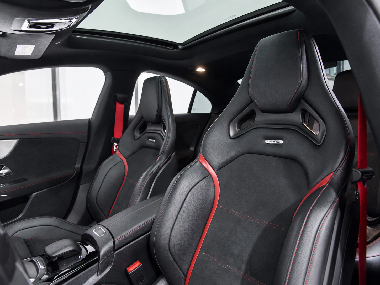 Mercedes-Benz CLA 45 S AMG (421Hp) 2022 + €1000 POCKET MONEY - Image 4