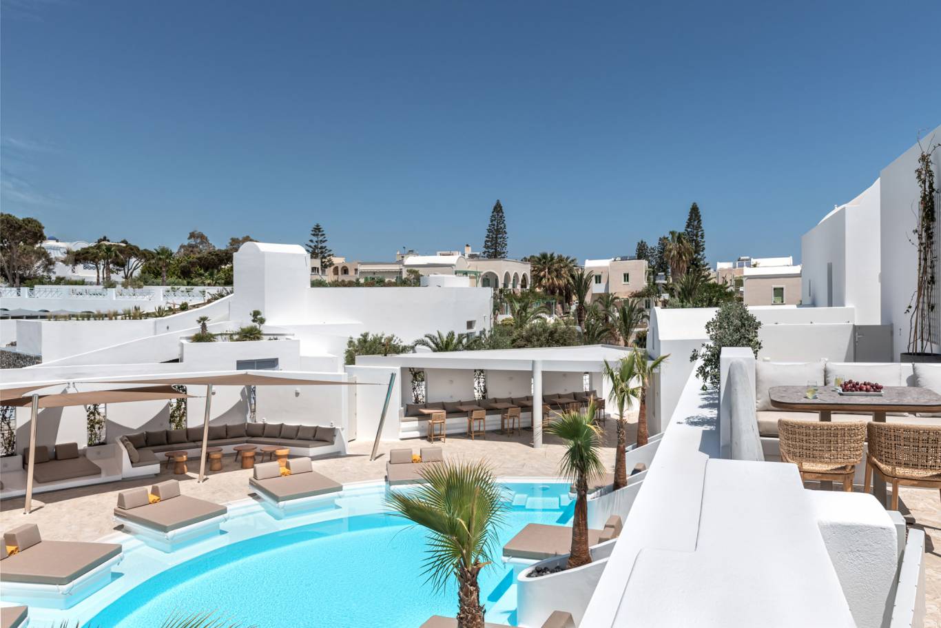 ☀️7 Nights In Greece *Santorini* For 2 People + €1500 Pocket Money - Image 5