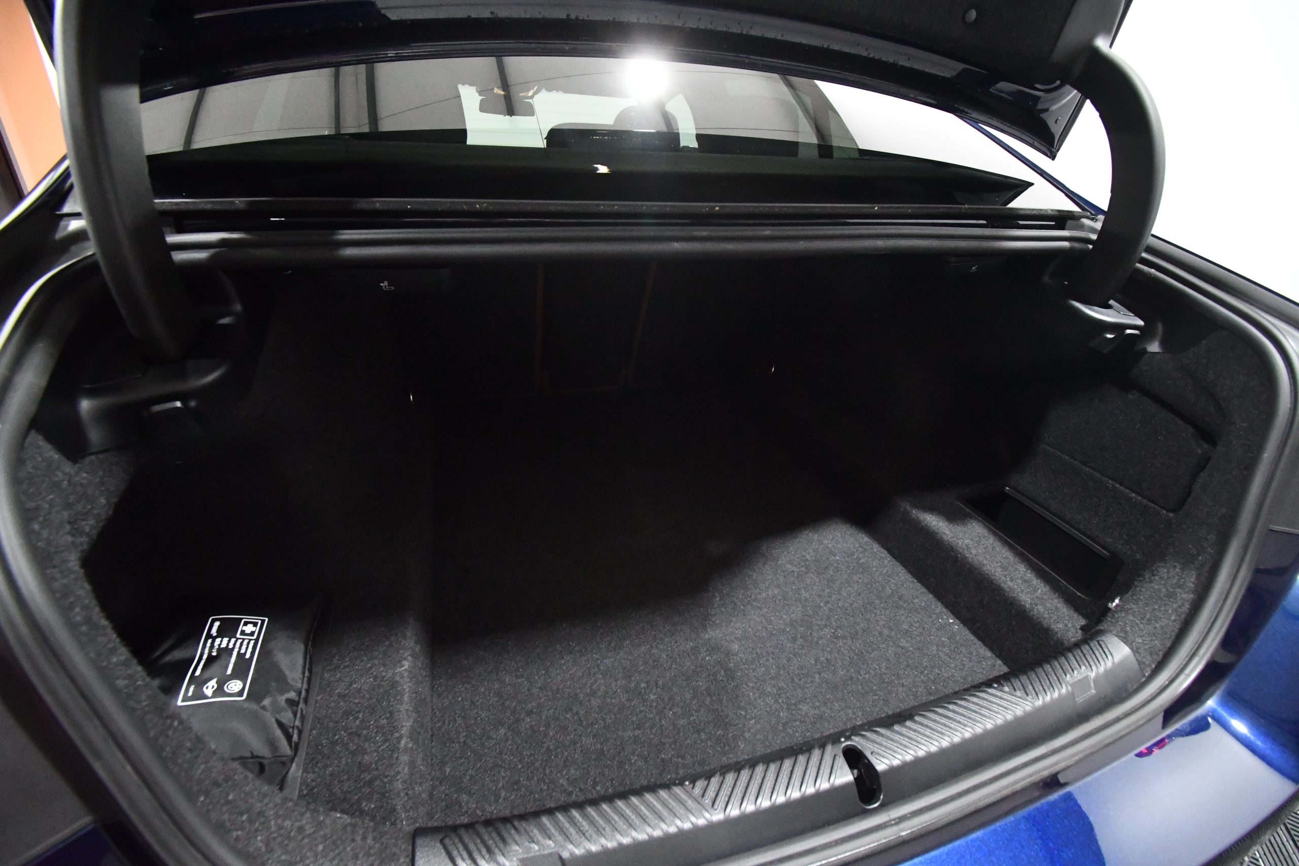 BMW SERIA 5 520d xDrive M Sport (197HP) 2025 + €1000 POCKET MONEY - Image 23