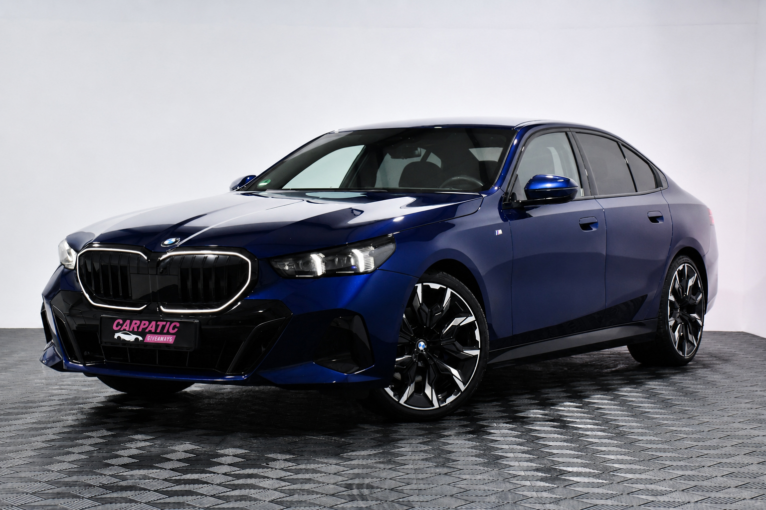 BMW SERIA 5 520d xDrive M Sport (197HP) 2025 + €1000 POCKET MONEY - Image 19