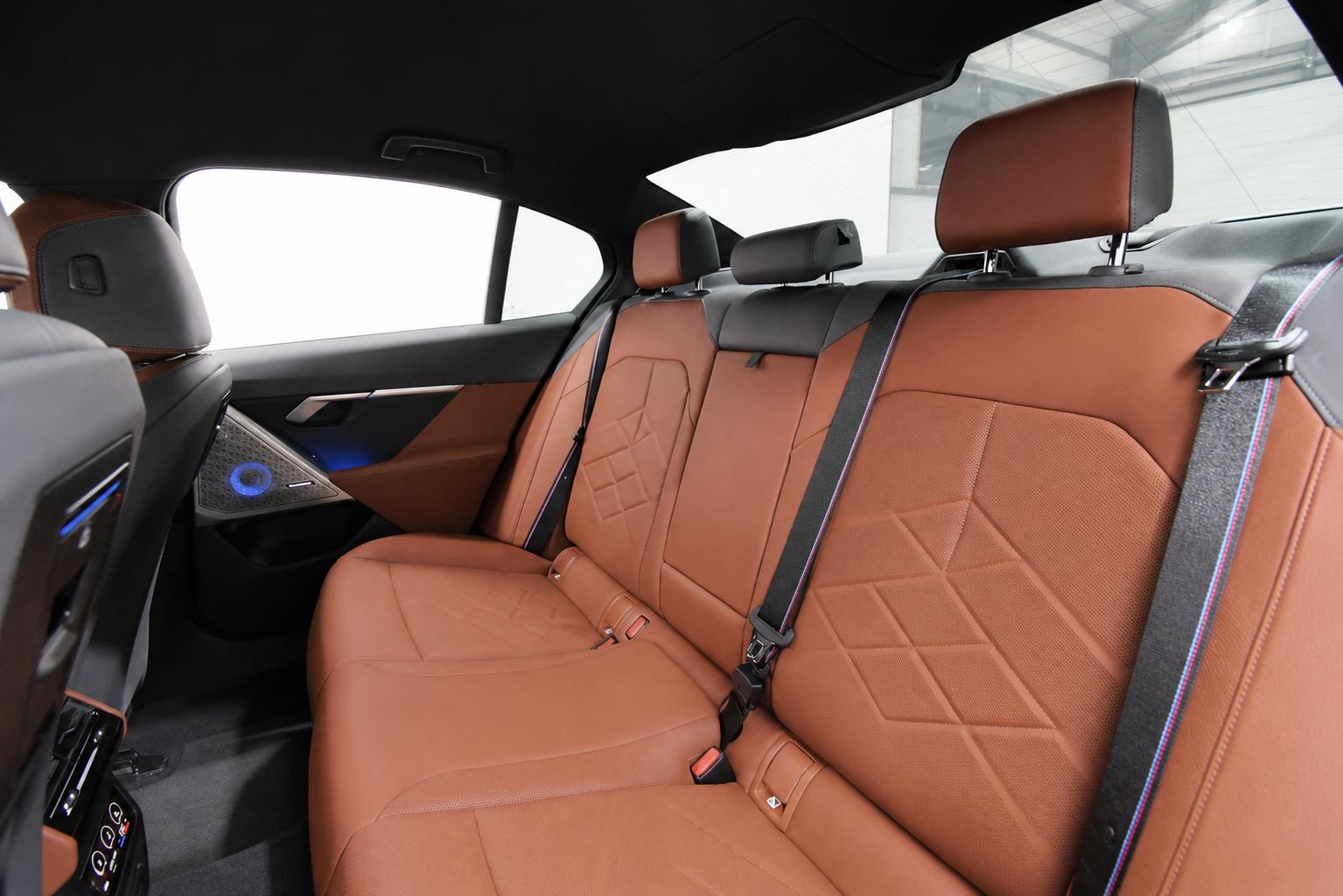 BMW SERIA 5 520d xDrive M Sport (197HP) 2025 + €1000 POCKET MONEY - Image 10