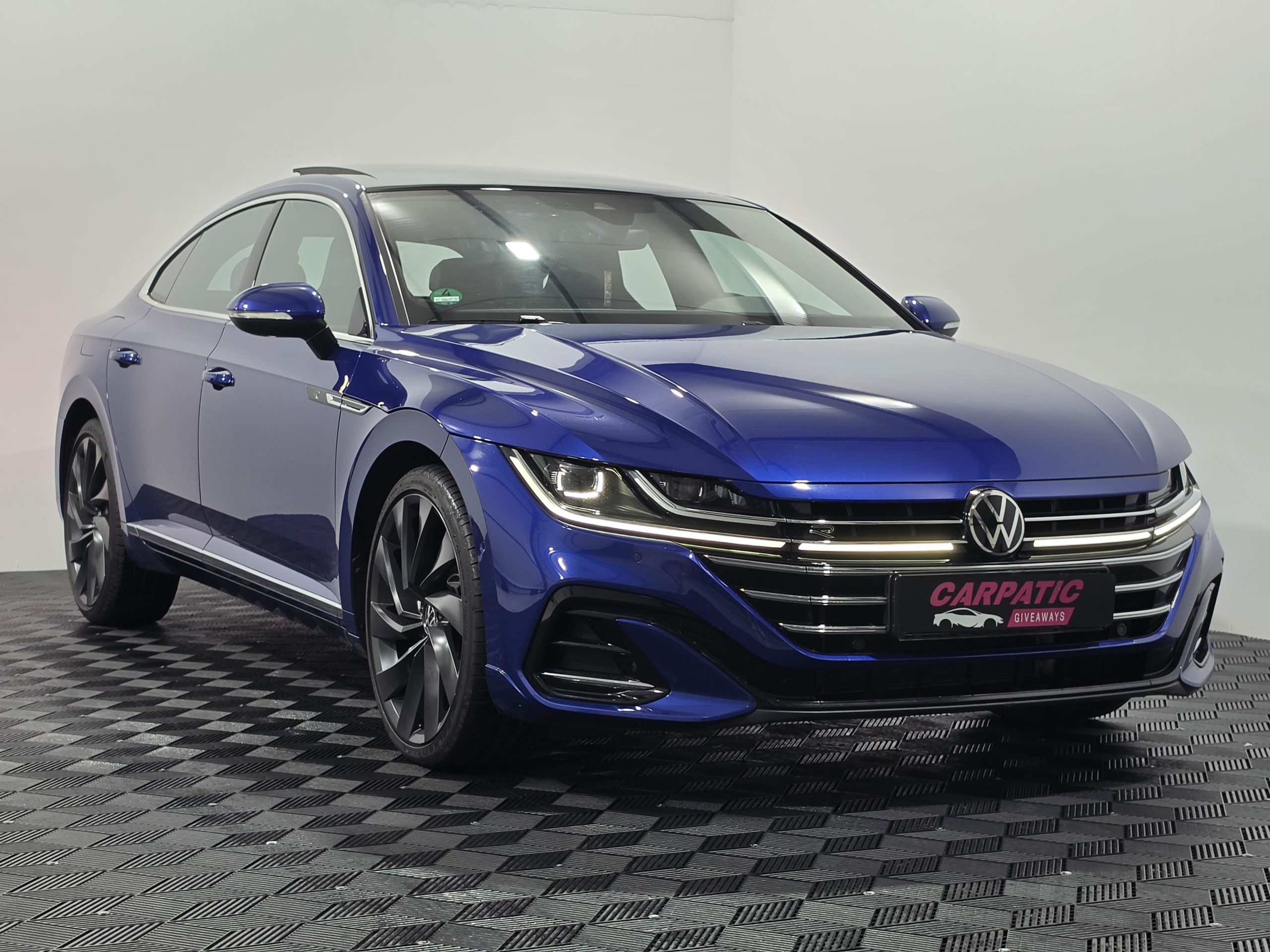 Volkswagen Arteon R-Line 2.0 TDI DSG 4Motion (200 Hp) 2023 + £1,000 Cash - Image 2