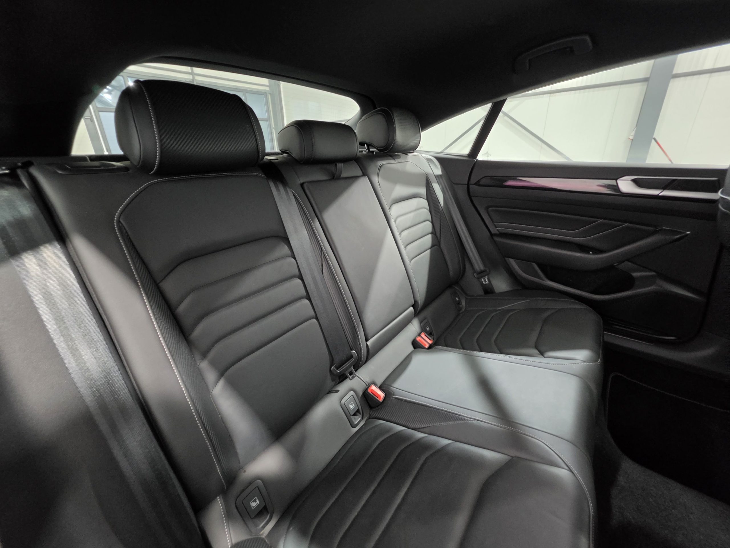 Volkswagen Arteon R-Line 2.0 TDI DSG 4Motion (200 Hp) 2023 + £1,000 Cash - Image 20
