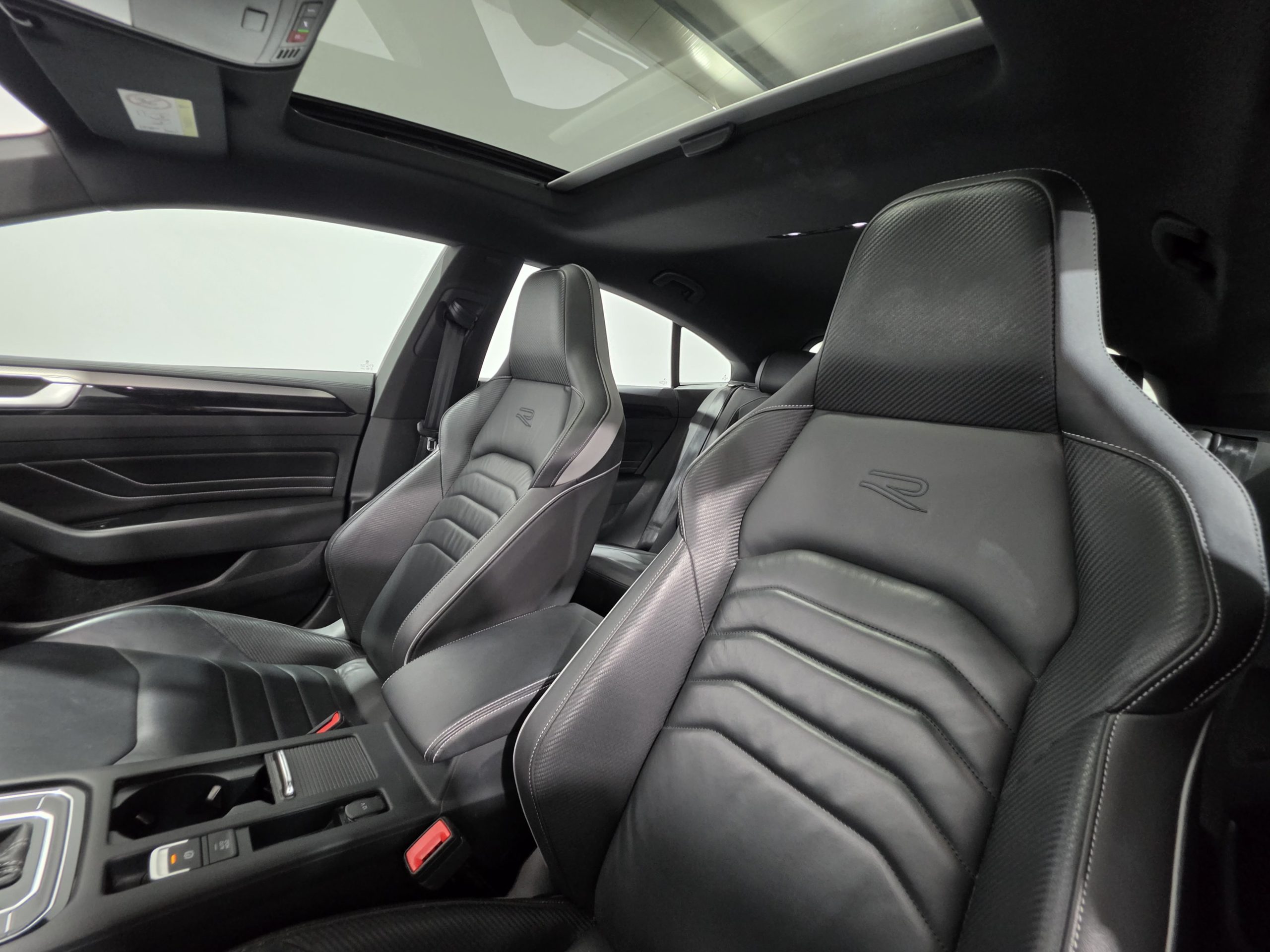Volkswagen Arteon R-Line 2.0 TDI DSG 4Motion (200 Hp) 2023 + £1,000 Cash - Image 44